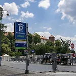 Groble 19 דירה *